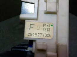 284B77Y02A блок предохранителей Nissan Teana