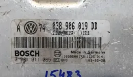 1039S00173 блок управління ECU Volkswagen Golf IV 2000