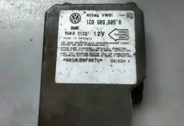 39010204A блок управління AirBag (SRS) Volkswagen Bora 2002