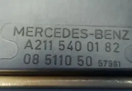 08511000 блок предохранителей Mercedes-Benz E W211 2004