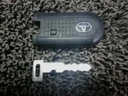 89560B1M62 блок керування двигуном до Toyota Roomy