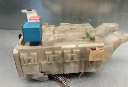 827300F070C Fuse box control unit Toyota Verso 2009