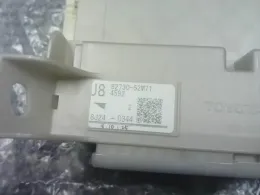 8273052M71 Toyota Vitz fuse control box