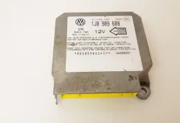 00305M022HX блок управління AirBag (SRS) Volkswagen Sharan 1999