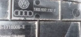 017180061 блок предохранителей Volkswagen PASSAT B6 2006