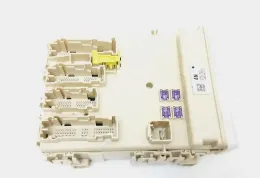 827300R150 Fuse box control unit Toyota RAV 4 (XA40) 2014