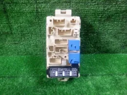 8565A163 блок предохранителей Mitsubishi Townbox