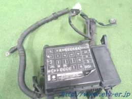8272060030 блок запобіжників до Toyota Landcruiser