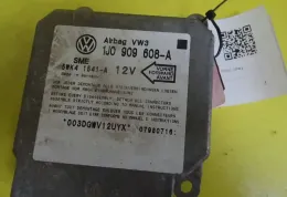 5WK41541-A блок управління AirBag (SRS) Volkswagen Golf III 1997