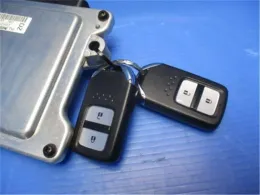 3782058VJ63 блок управления двигателем Honda Fit