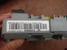 690662405 блок предохранителей Bmw 3, series