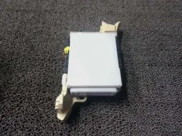8273028620 Toyota Voxy fuse control box