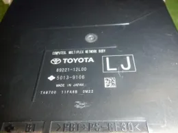 8922112L00 блок запобіжників до Toyota