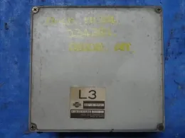2371070T61 блок управления двигателем Nissan Laurel