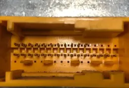 82592100BZT блок управления AirBag (SRS) Saab 9-5 2001