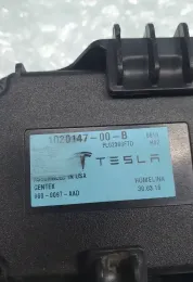 8L0239067D блок управління Tesla Model S 2015