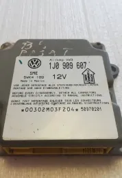 50970201 блок управління AirBag (SRS) Volkswagen PASSAT B7 2012
