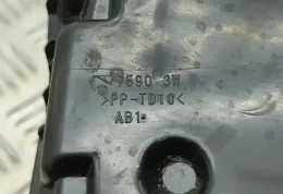 8266242350 кришка блоку запобіжників Toyota RAV 4 (XA40) 2015