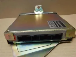 2371M03U02 блок управления двигателем Nissan Skyline