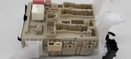 827300F061 Fuse box control unit Toyota Verso 2011