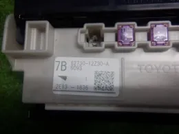 8922112L60 блок запобіжників до Toyota