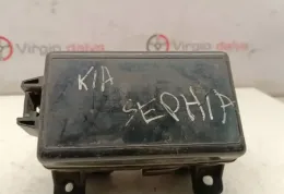 K20118811 блок запобіжників KIA Sephia