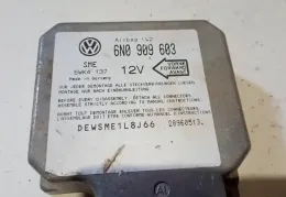 28960513 блок управления AirBag (SRS) Volkswagen Golf III 1996