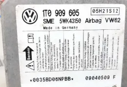 92620 блок управления AirBag (SRS) Volkswagen Touran I 2004