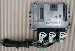 8M5112A650MB блок управління ECU Ford Focus 2004