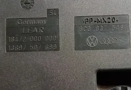 3C0937548 блок запобіжників Volkswagen PASSAT B6 2007