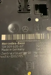 5DK00962067 блок запобіжників Mercedes-Benz E W212 2011