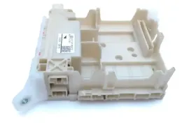 827300KB70 Fuse box control unit Toyota Hilux (AN10 AN20 AN30) 2005