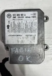 03070911 блок управління AirBag (SRS) Skoda Fabia Mk1 (6Y) 2006