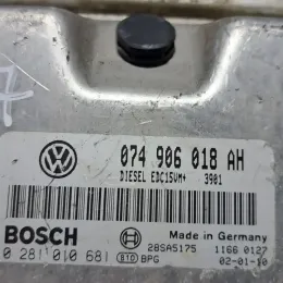 28SA5175 блок управления ECU Volkswagen Transporter - Caravelle T4 2001