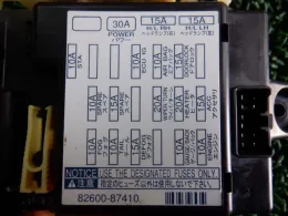 8260087410 блок запобіжників до Daihatsu