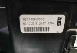 821110HP30B блок предохранителей Toyota Aygo AB40 2016