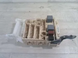 8273058030 Toyota Alphard fuse control box
