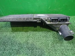 D53051225A блок керування двигуном до Mazda Demio