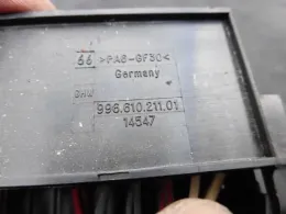 99661021101 блок предохранителей Porsche