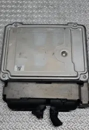 03C906022F блок управління ECU Volkswagen Golf VI 2011