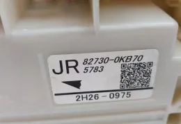 827300KB70 Fuse box control unit Toyota Hilux (AN10 AN20 AN30) 2005