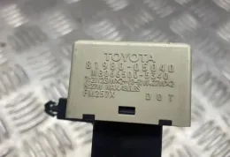 8198005040 блок предохранителей Toyota Avensis T250 2006