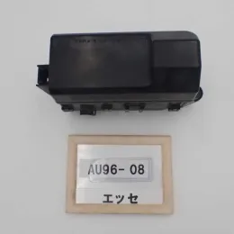 82661B2090 Daihatsu fuse control box