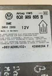 43990204F блок управління AirBag (SRS) Volkswagen PASSAT B7 2012