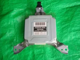 8998147330 блок управления коробкой передач Toyota