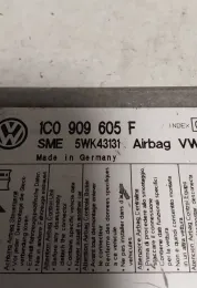 43060311 блок управления AirBag (SRS) Volkswagen Sharan 2005