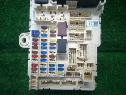 38209T6GN42 Honda N-wgn fuse control box
