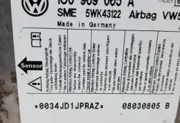 114637 блок управління AirBag (SRS) Volkswagen Bora 1998