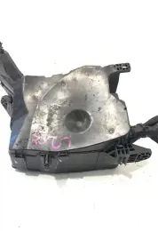 8211105S80 блок предохранителей Toyota Avensis T270 2014