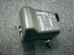 82661B2420 Daihatsu Mira, cocoa fuse control box